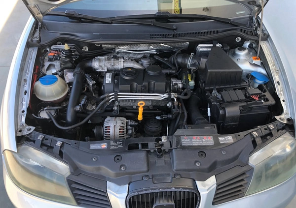 Seat Ibiza cena 4900 przebieg: 275574, rok produkcji 2006 z Rajgród małe 211